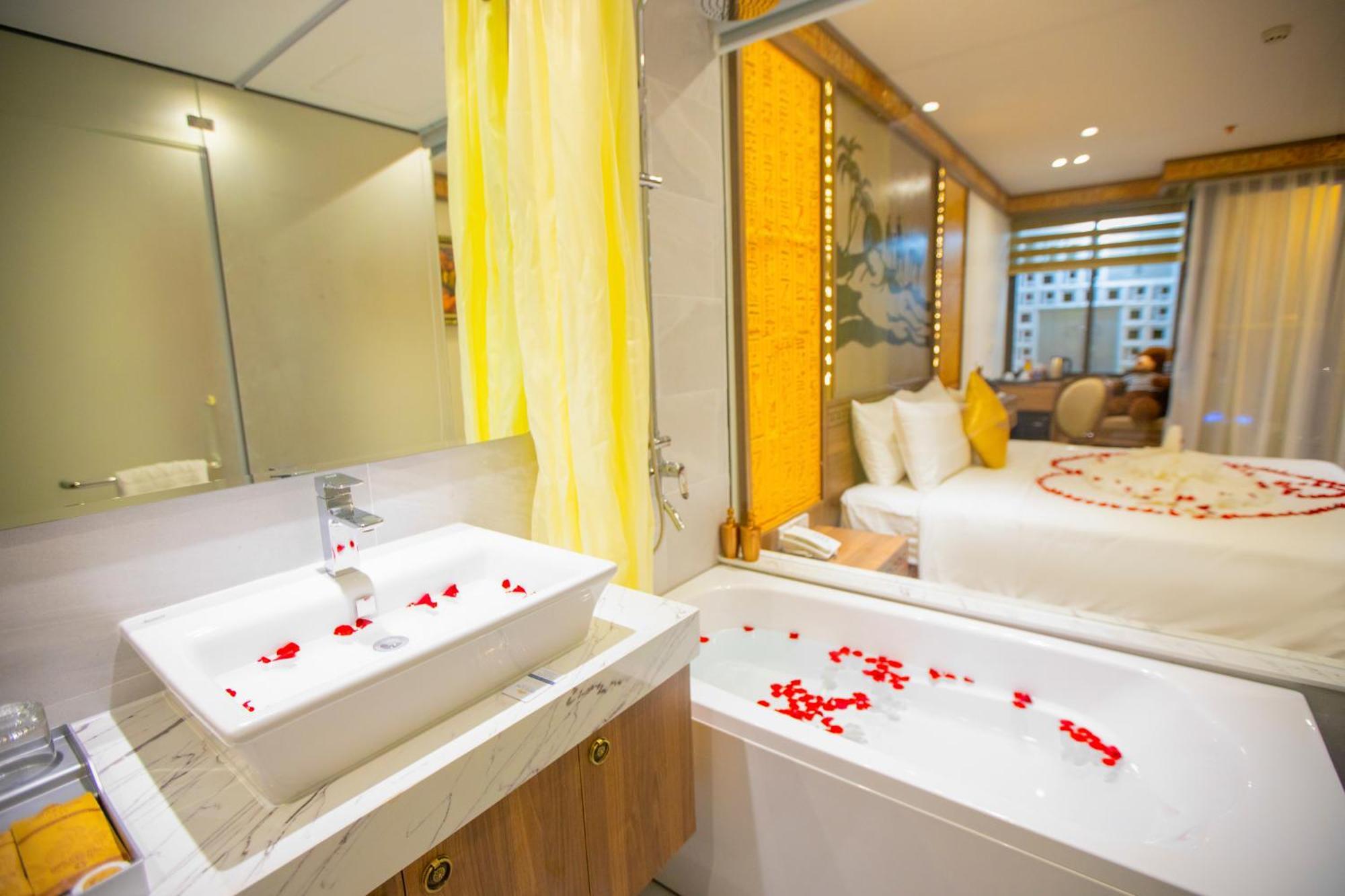 Pharaoh Boutique Hotel Danang Extérieur photo
